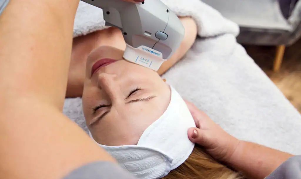 Discover the Perfect Duo: Morpheus8 and HIFU 1 Image of Morpheus8 And HIFU Hassocks combined treatment